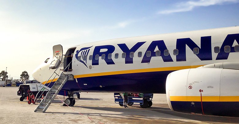 Ryanair aircraft - door open